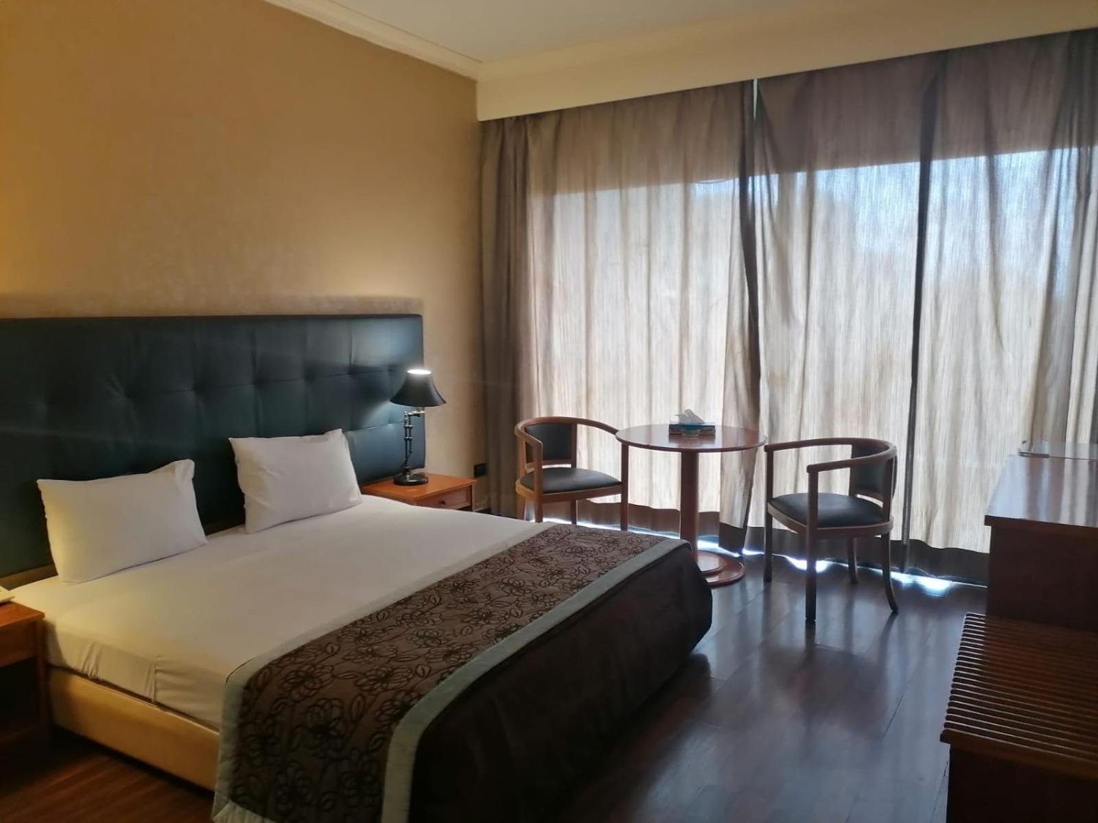 Charles Hotel Beyrut Dış mekan fotoğraf